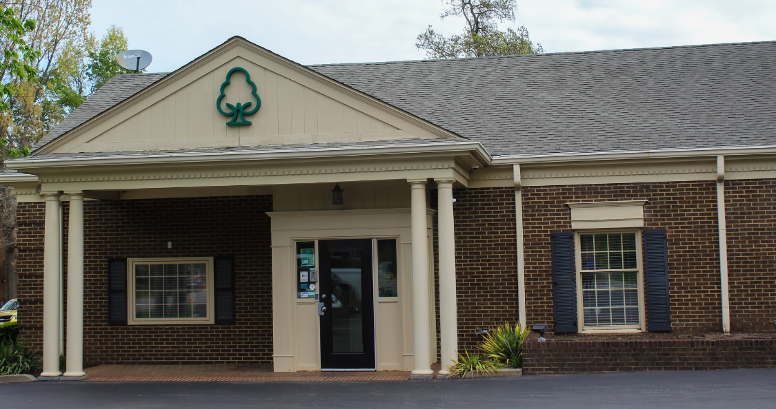Lexington, KY Peoples Exchange Bank Branch exterior