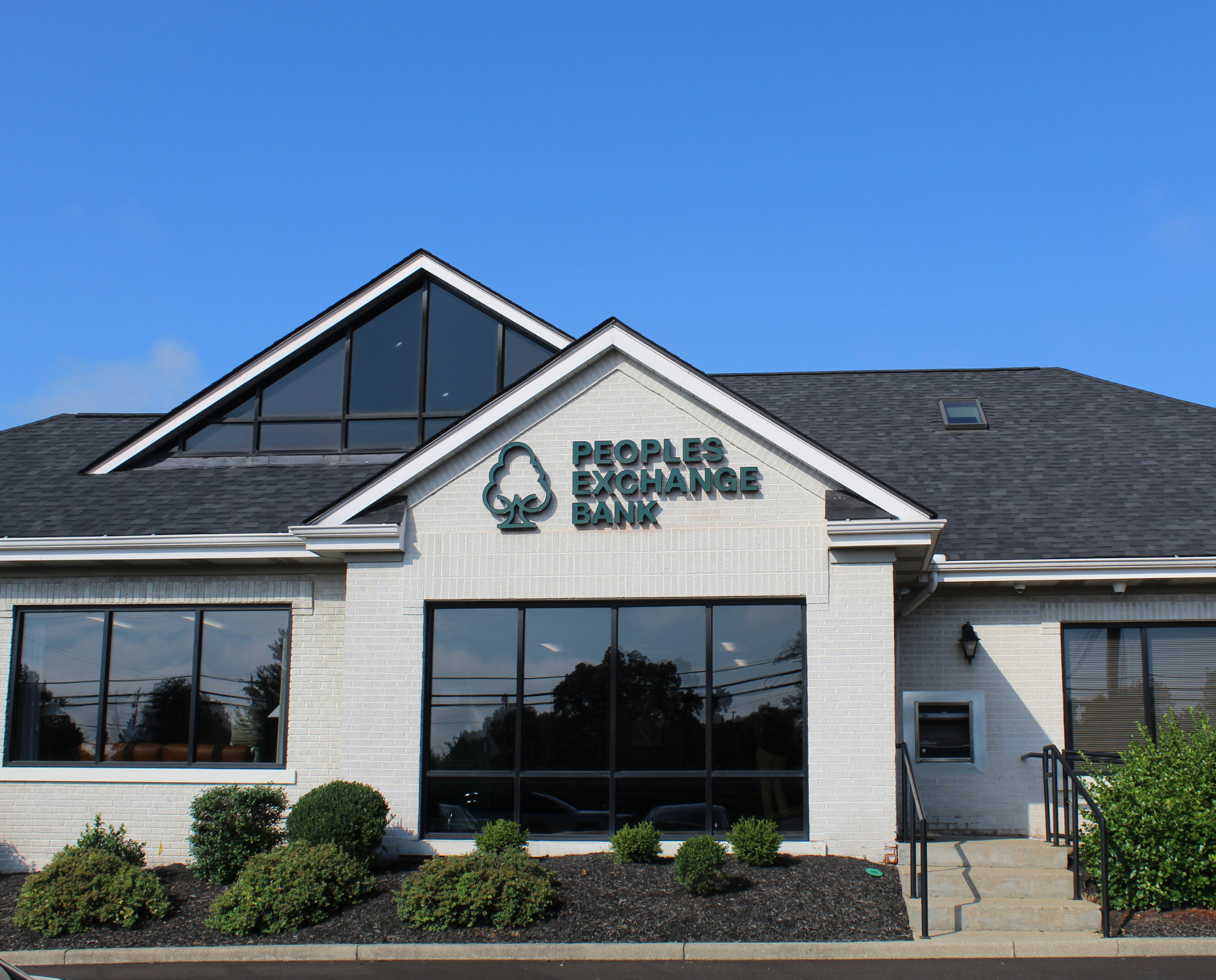 Florence, KY Peoples Exchange Bank Branch exterior